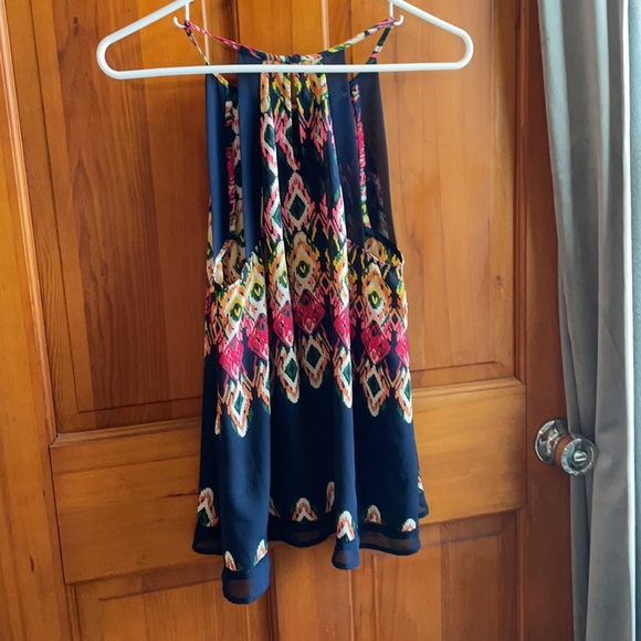 Collective Concepts medium rainbow tank - Picture 3 of 3